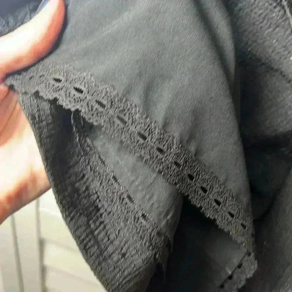 Land’s End Scoop Neck Sleeveless A-Line Dress Size 6P Black - Picture 5 of 8